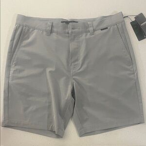 TRAVIS MATHEW | Tech Chino Short 8in